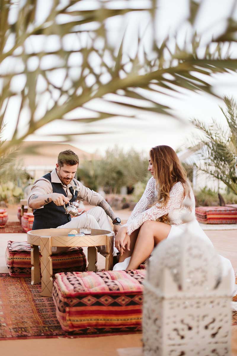 boda campamento pareja - El hotel